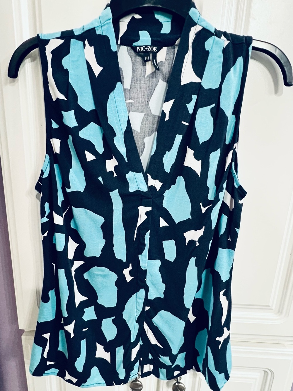 Nic + Zoe Sleeveless Animal Print V Neck Top - PM